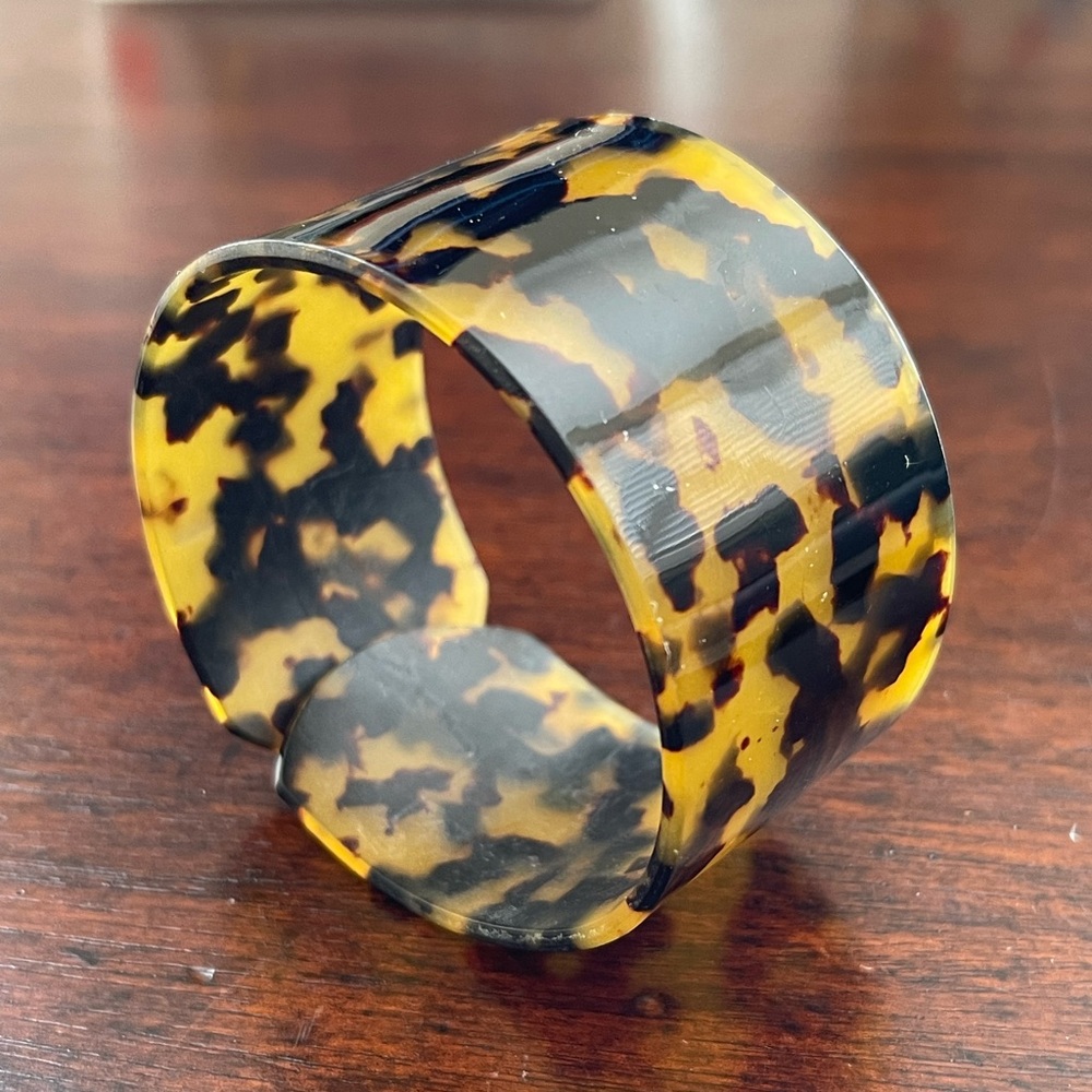 Tortoise Shell Cellulose Acetate Wide Cuff Bracel… - image 6